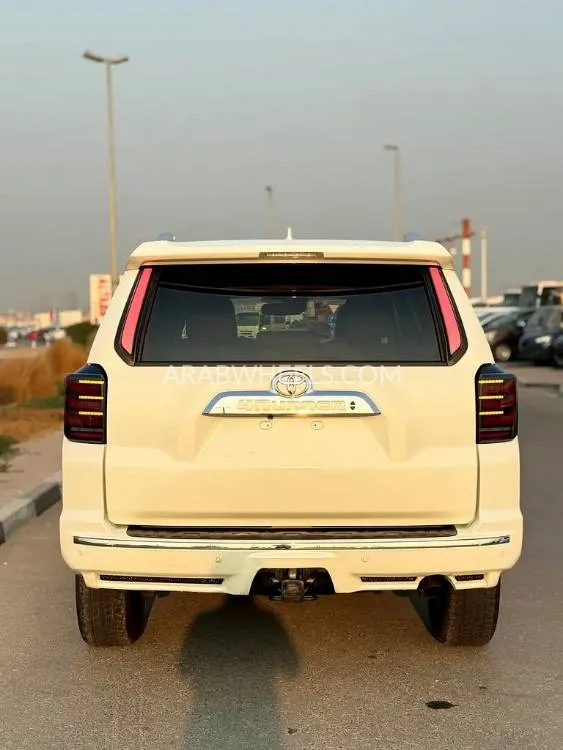 تويوتا 4رنر 2020 for Sale in دبي Image-3