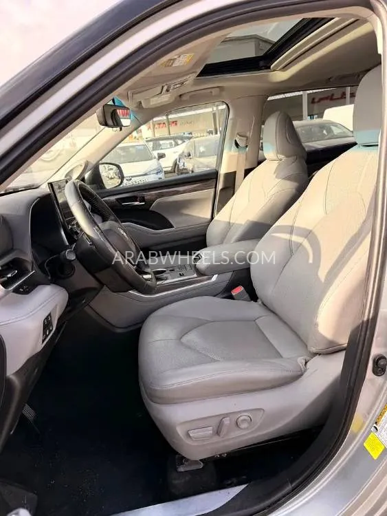 تويوتا جراند هايلاندر 2020 for Sale in دبي Image-15
