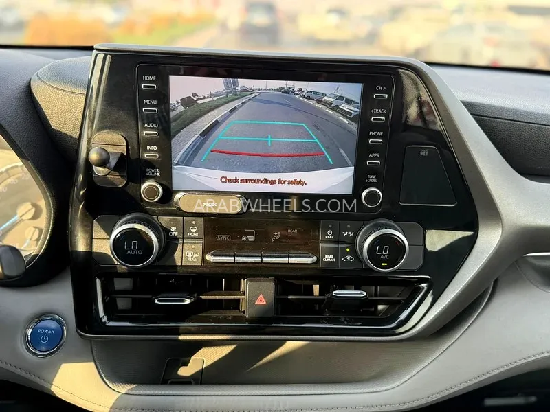 تويوتا جراند هايلاندر 2022 for Sale in دبي Image-6