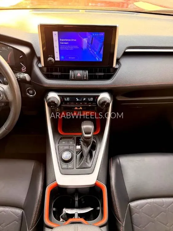 Toyota Rav4 2023 for Sale in Dubai Image-14