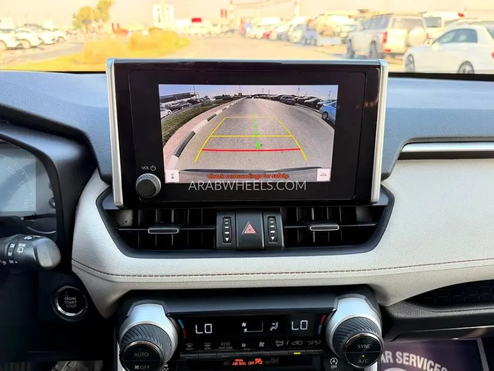 تويوتا راف 4 2022 for Sale in دبي Image-13