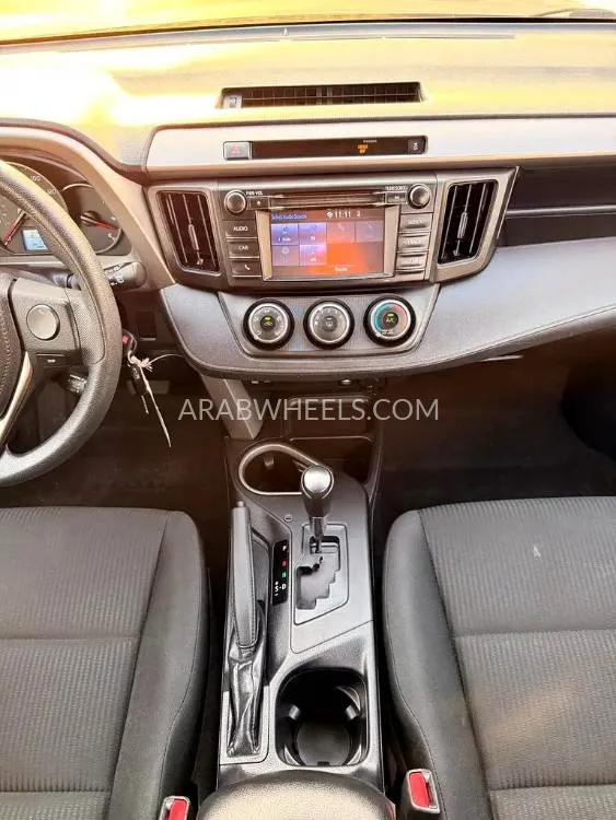 Toyota Rav4 2016 for Sale in Dubai Image-5