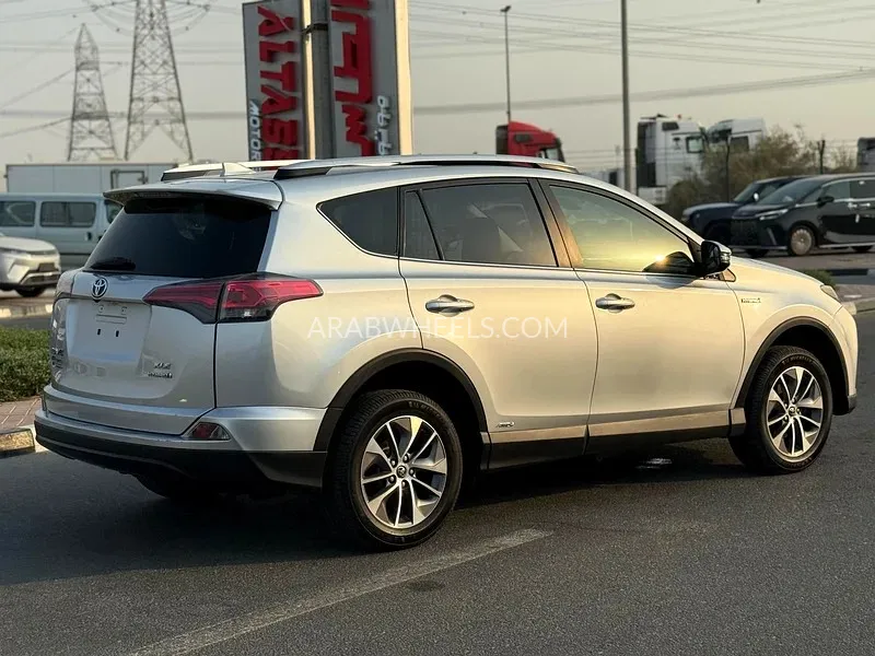 Toyota Rav4 2016 for Sale in Dubai Image-7