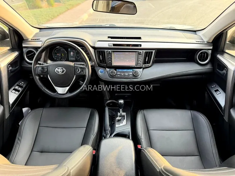 Toyota Rav4 2016 for Sale in Dubai Image-13