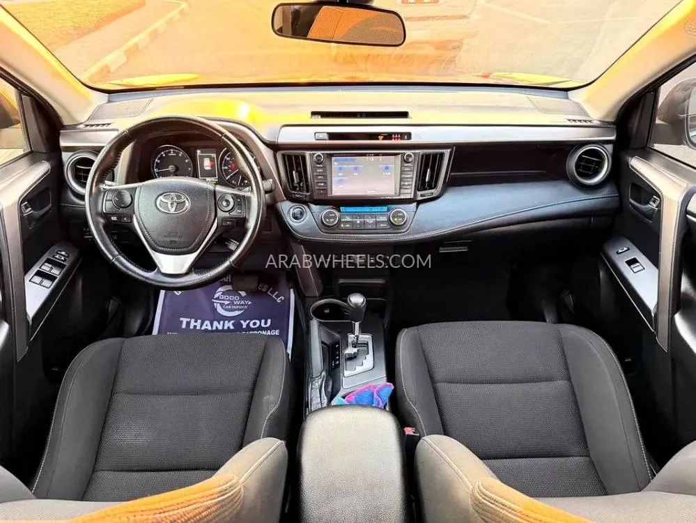 Toyota Rav4 2018 for Sale in Dubai Image-9