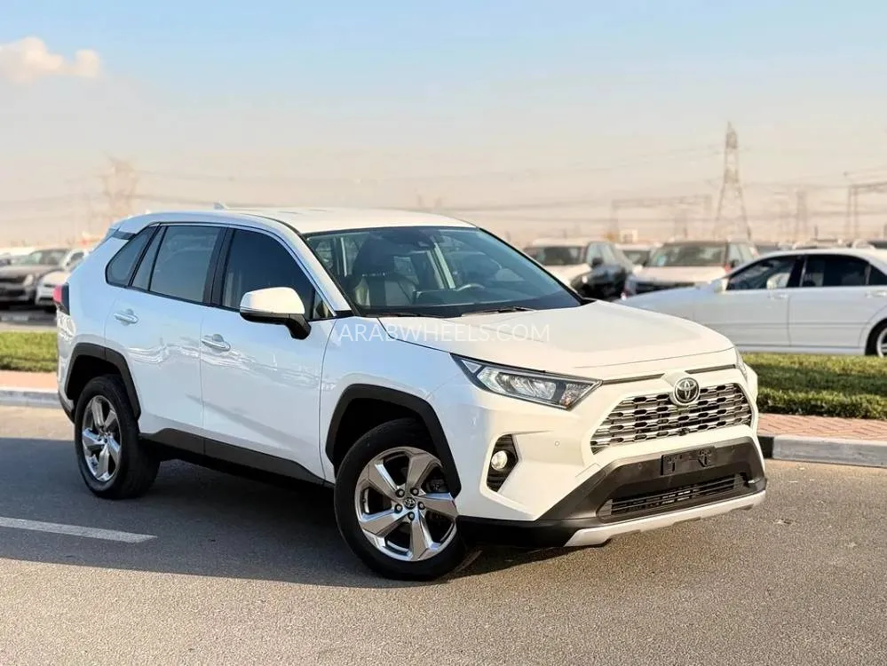 Toyota Rav4 2019 for Sale in Dubai Image-6