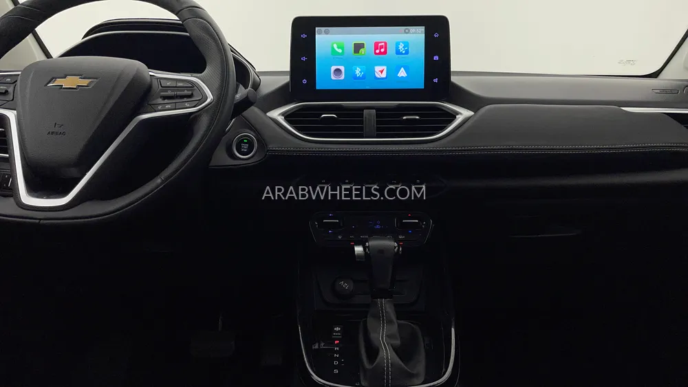 Chevrolet Captiva 2023 for Sale in Dubai Image-14