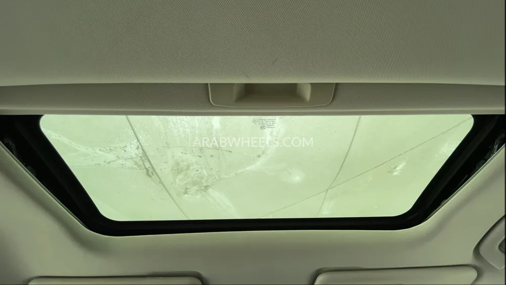 Chevrolet Captiva 2023 for Sale in Dubai Image-24