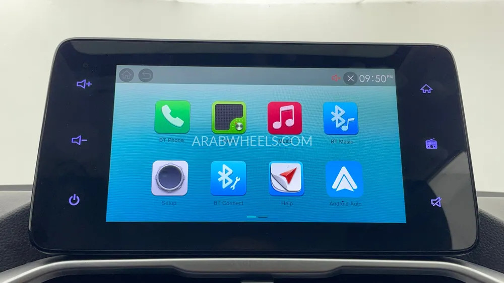 Chevrolet Captiva 2023 for Sale in Dubai Image-35