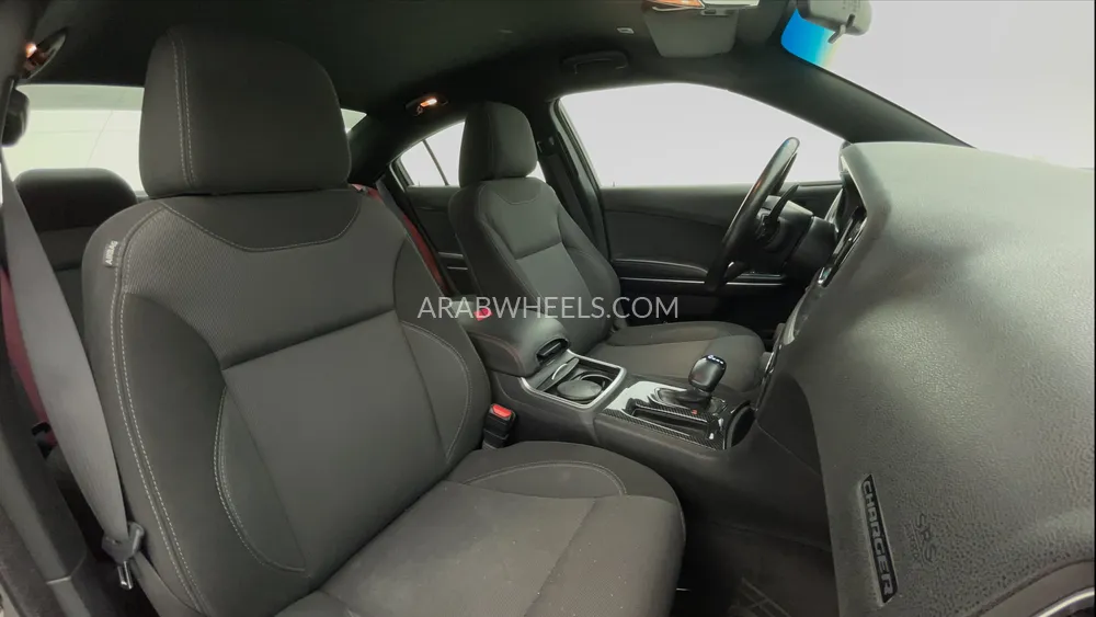 Dodge Charger 2018 for Sale in Dubai Image-25