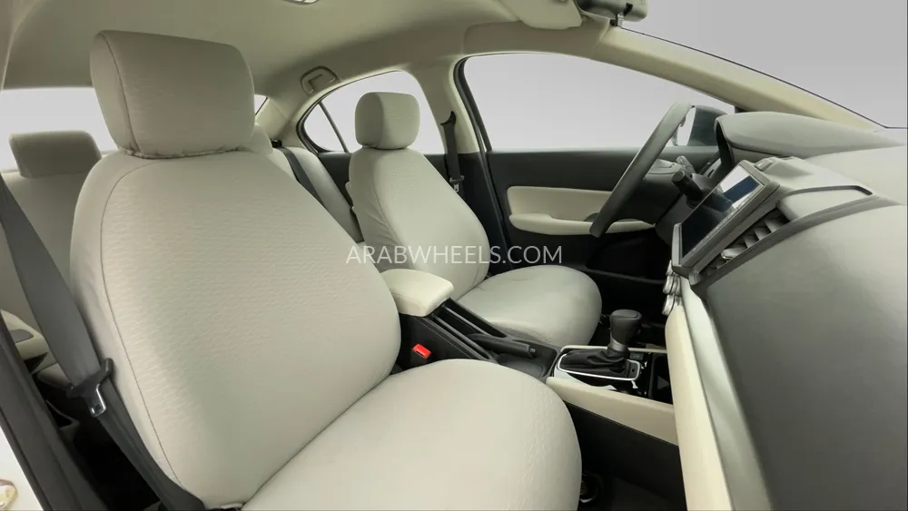 Honda City 2024 for Sale in Dubai Image-24