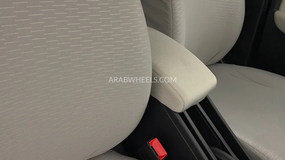 Honda City 2024 for Sale in Dubai Image-33