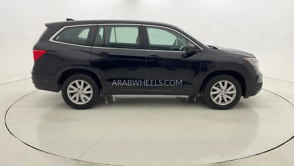 Honda Pilot 2019 for Sale in Dubai Image-2