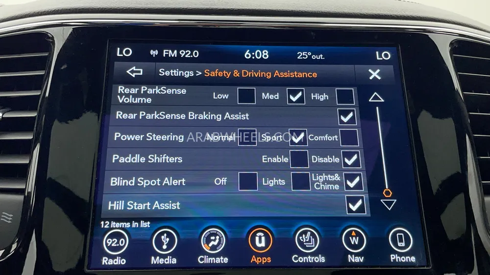 Jeep Grand Cherokee 2019 for Sale in Dubai Image-55