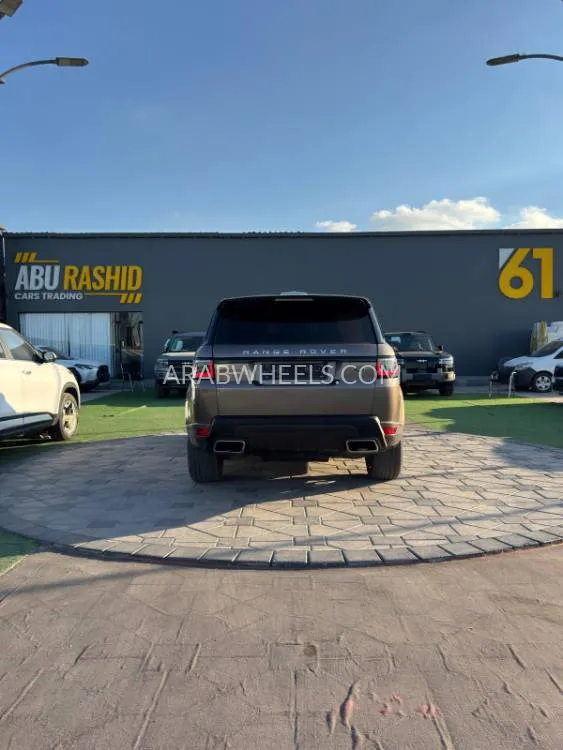 لاند روفر رينج روفر سبورت 2015 for Sale in عجمان Image-19