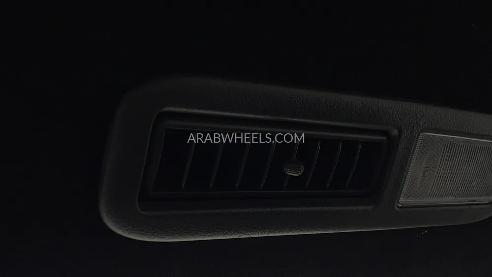 Mitsubishi Pajero 2020 for Sale in Dubai Image-23