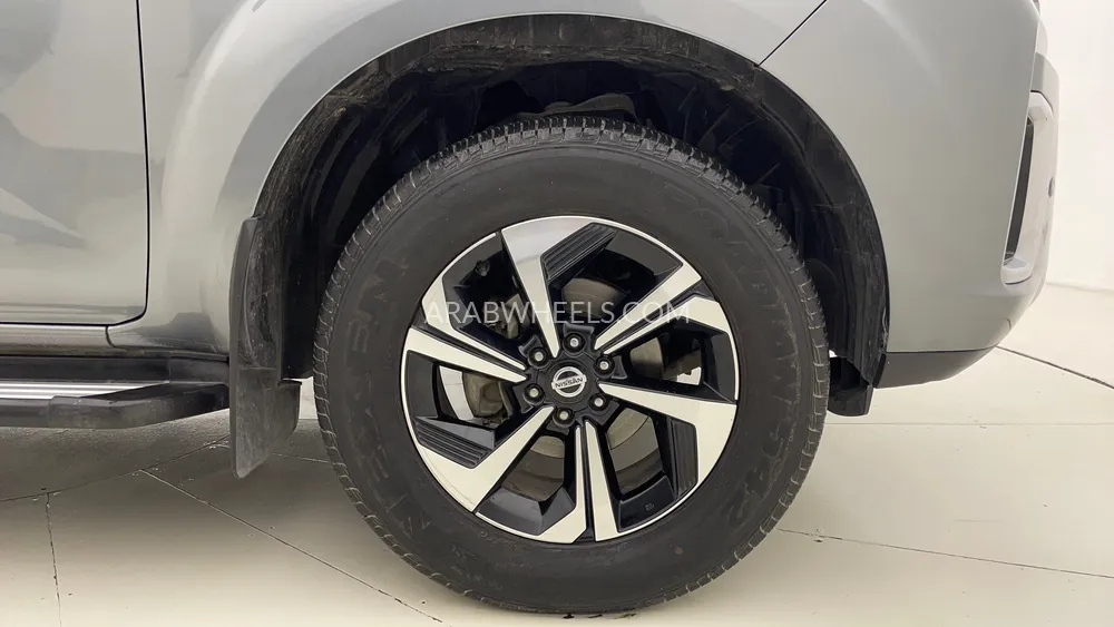 Nissan Xterra 2021 for Sale in Dubai Image-10