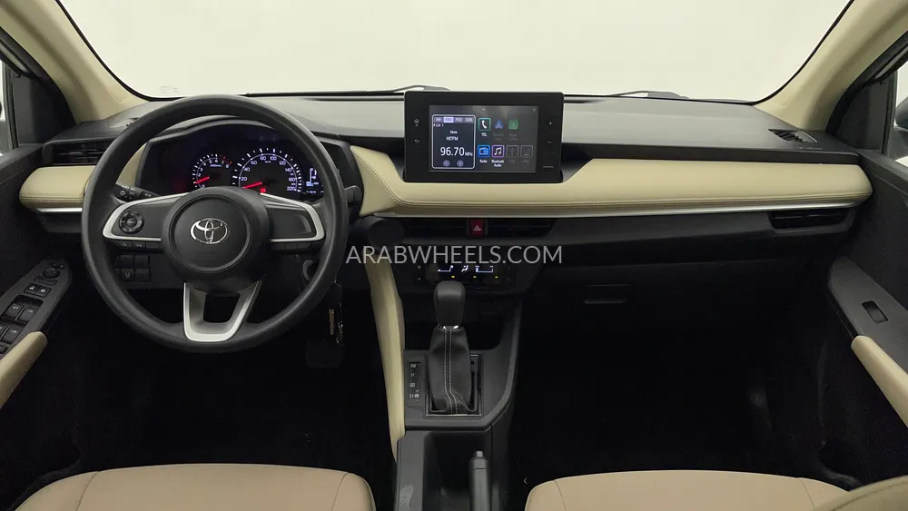 تويوتا يارس 2024 for Sale in دبي Image-12