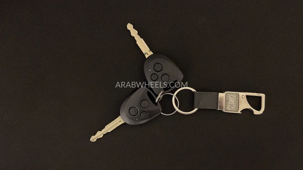 تويوتا يارس 2024 for Sale in دبي Image-25