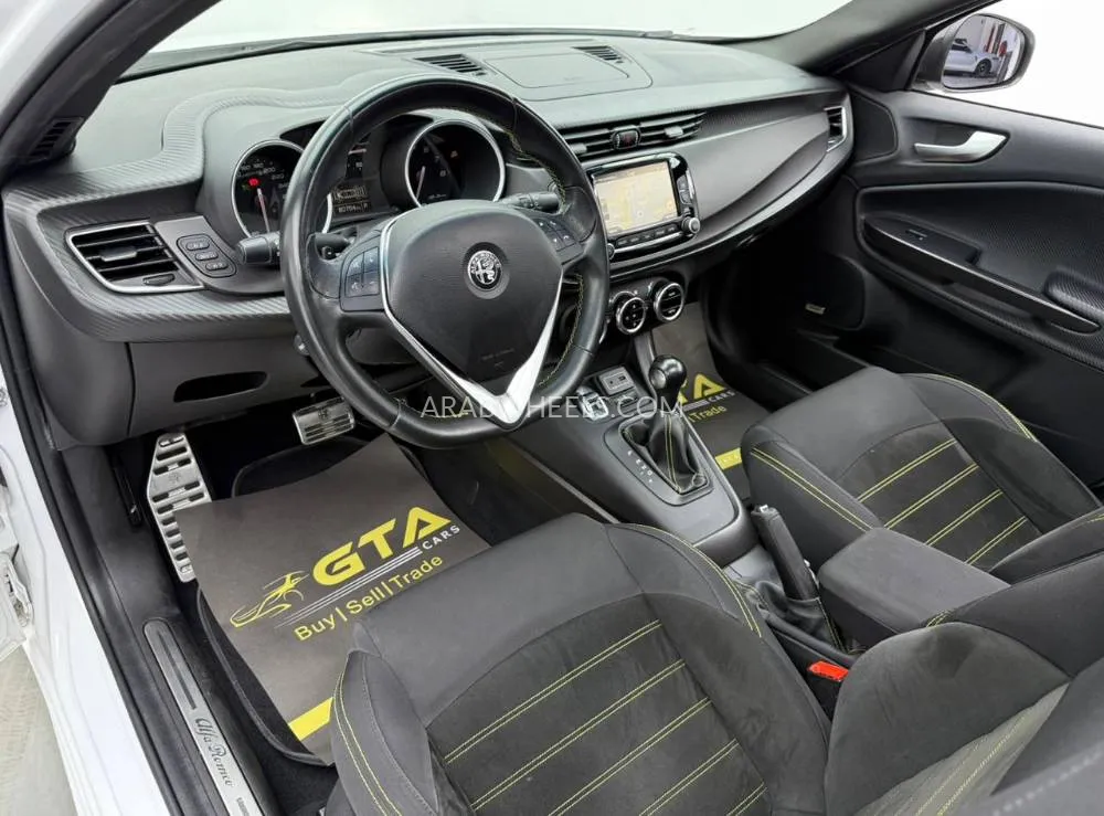 Alfa Romeo Giulietta 2021 for Sale in Dubai Image-9