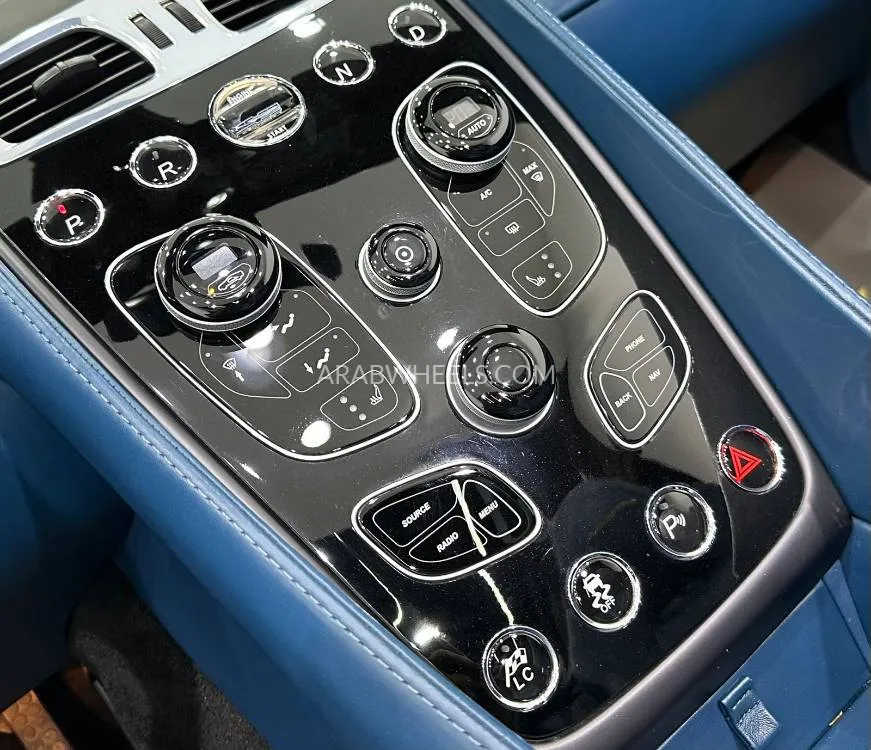 Aston Martin Vanquish 2015 for Sale in Dubai Image-13