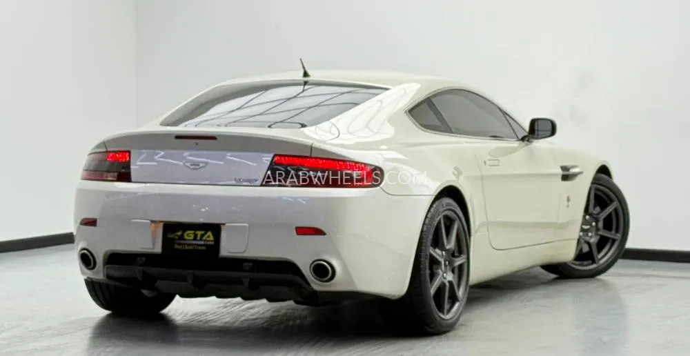 Aston Martin Vantage 2007 for Sale in Dubai Image-4