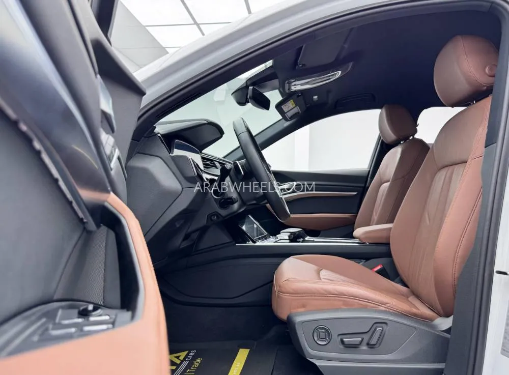 Audi e-tron GT 2022 for Sale in Dubai Image-17