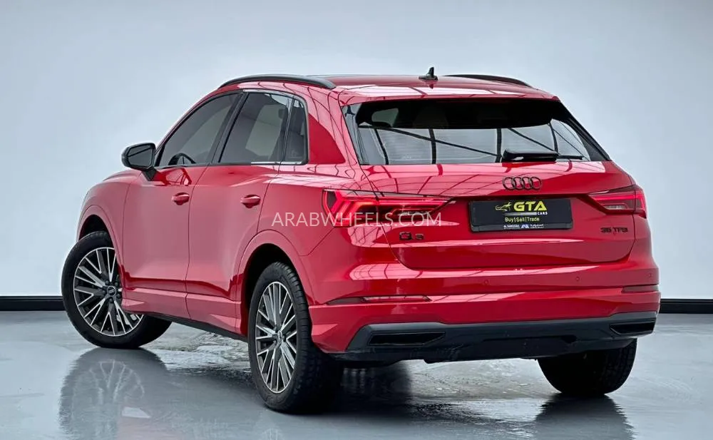 Audi Q3 2024 for Sale in Dubai Image-6