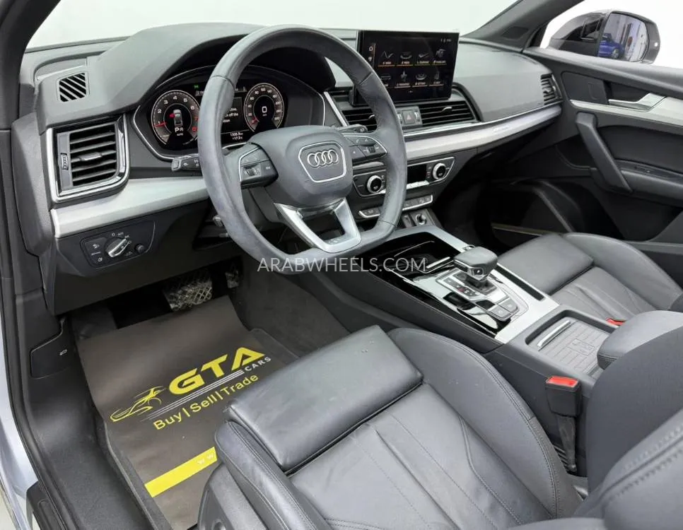Audi Q5 2024 for Sale in Dubai Image-10