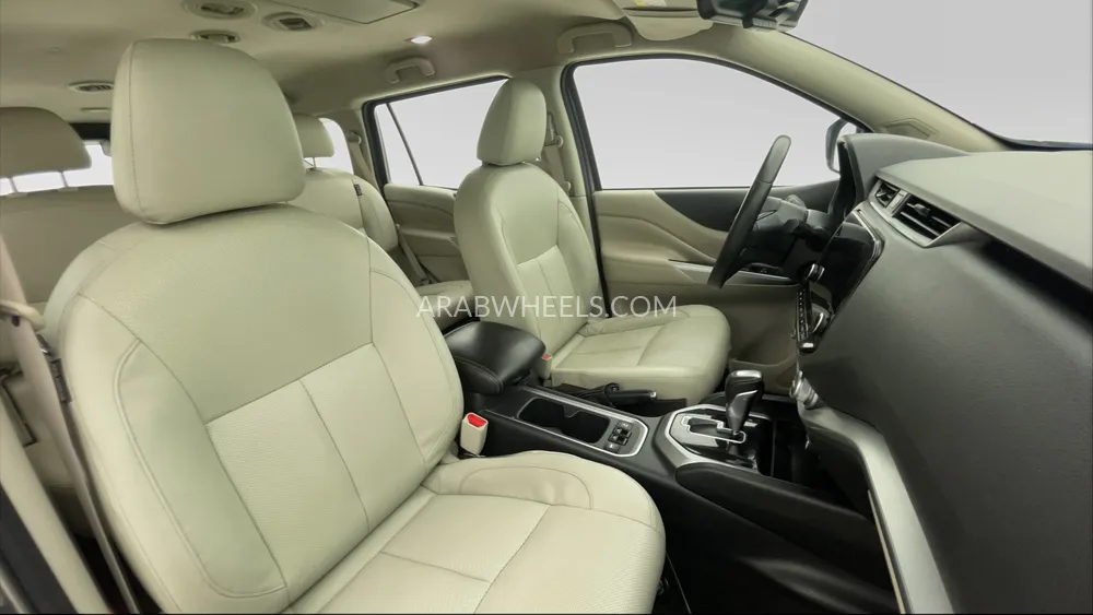 Nissan Xterra 2021 for Sale in Dubai Image-27