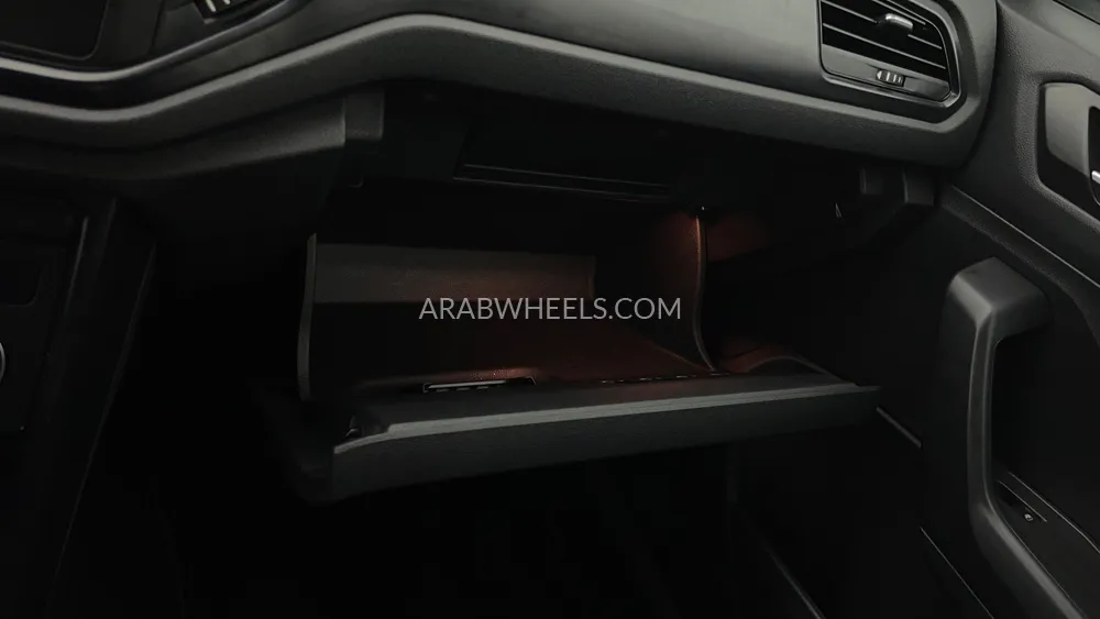 Volkswagen T Roc 2021 for Sale in Dubai Image-28