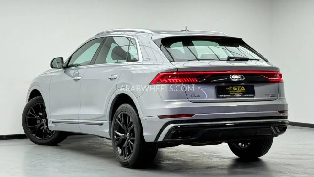 Audi Q8 2020 for Sale in Dubai Image-6