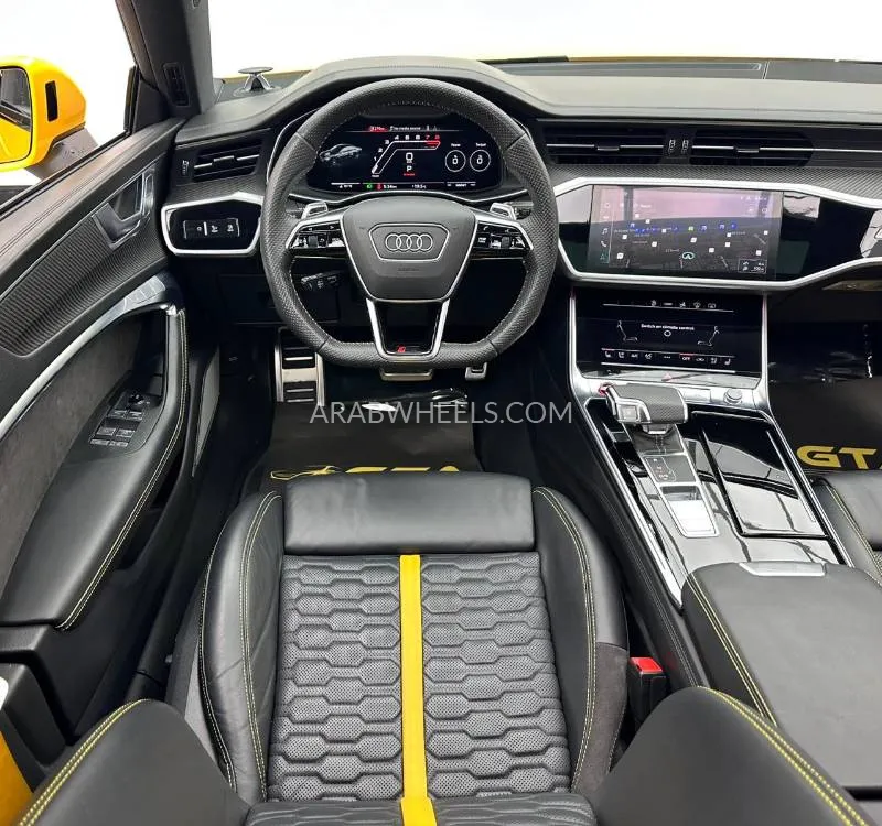 Audi RS 7 2021 for Sale in Dubai Image-8