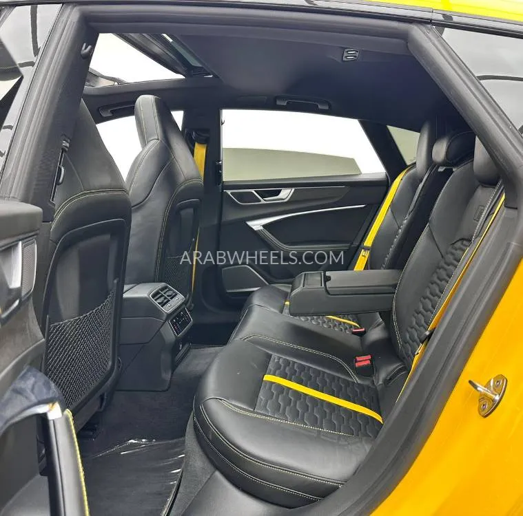 Audi RS 7 2021 for Sale in Dubai Image-16