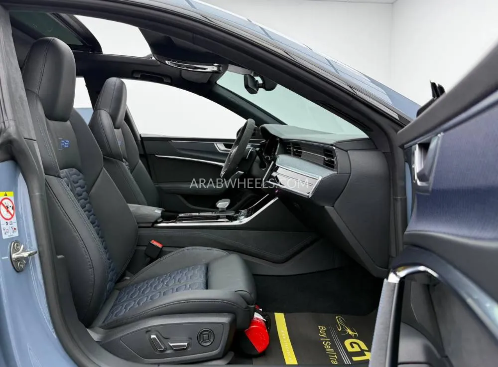 Audi RS 7 2025 for Sale in Dubai Image-16