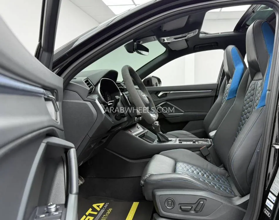 أودي RS Q3 2023 for Sale in دبي Image-14