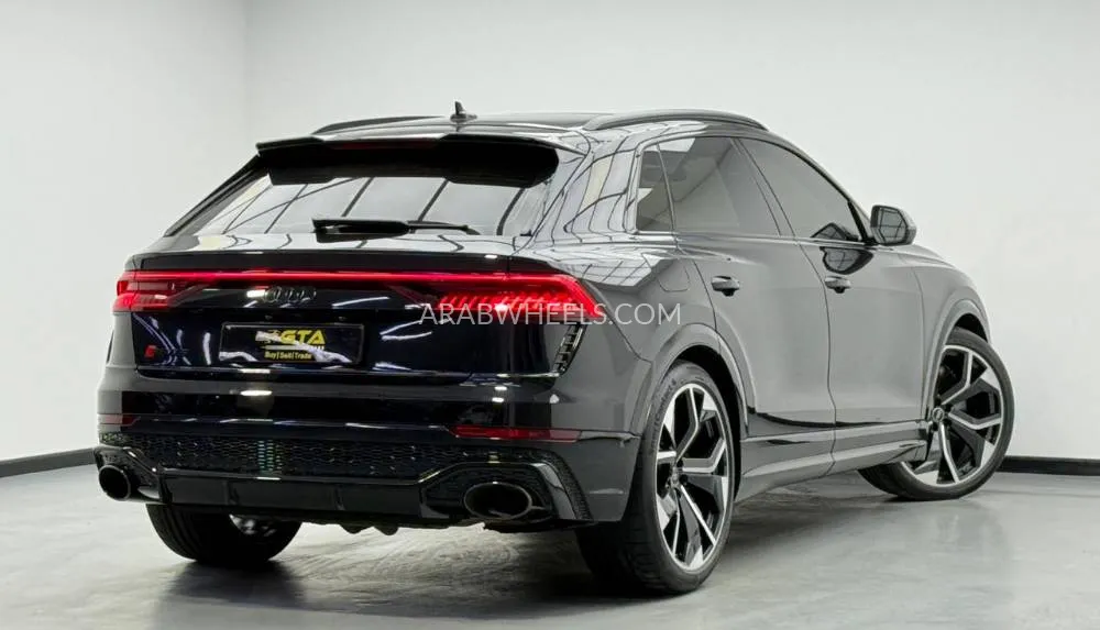 أودي RS Q8 2021 for Sale in دبي Image-6