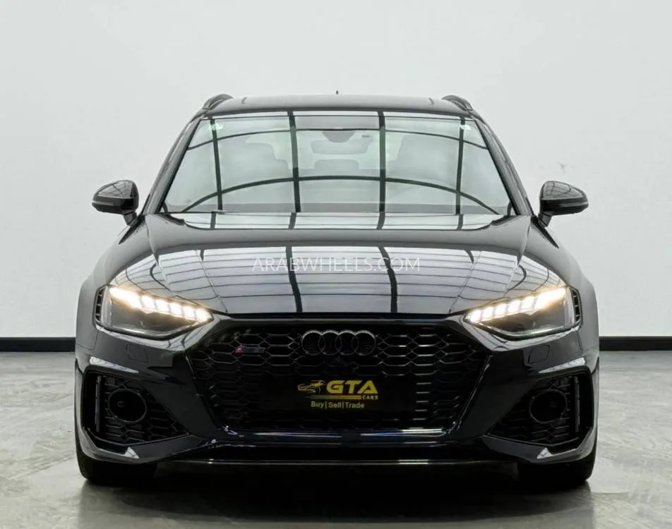 Audi RS4 2023 for Sale in Dubai Image-2