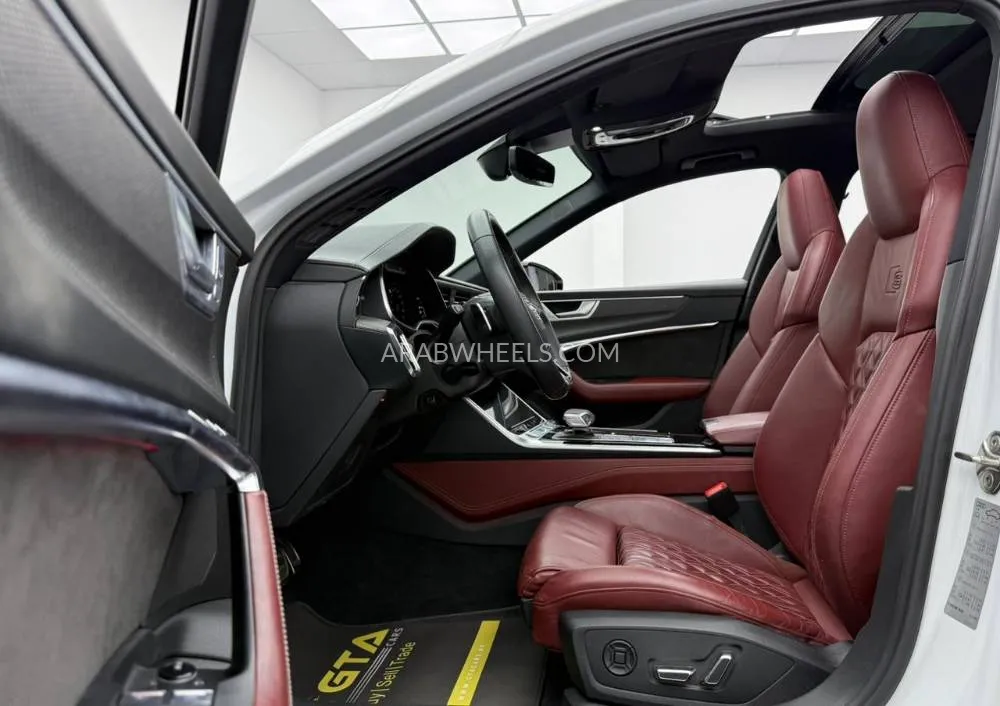 Audi S6 2021 for Sale in Dubai Image-14