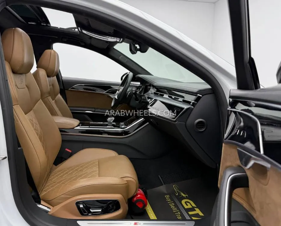 Audi S8 2020 for Sale in Dubai Image-9