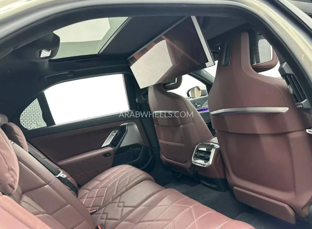 BMW 7 series 2023 for Sale in Dubai Image-14