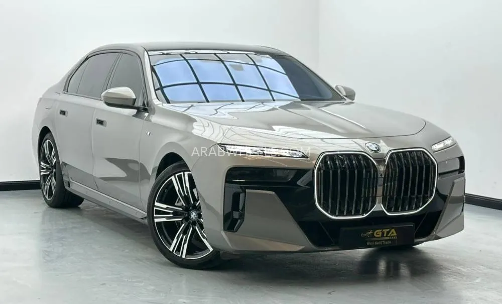 BMW 7 series 2023 for Sale in Dubai Image-19