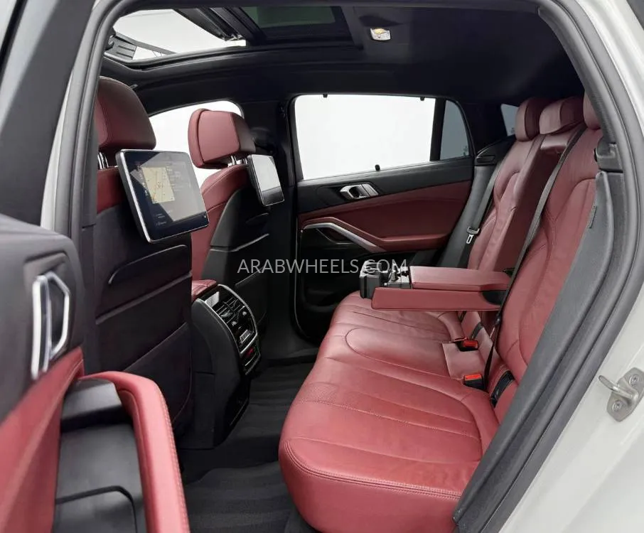 BMW X6 2022 for Sale in Dubai Image-17