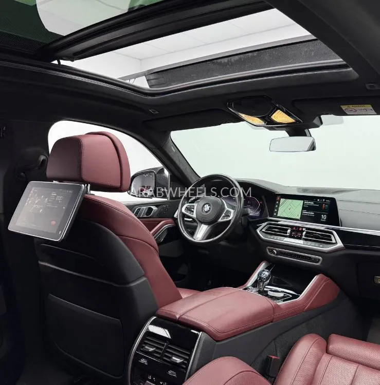 BMW X6 2022 for Sale in Dubai Image-10