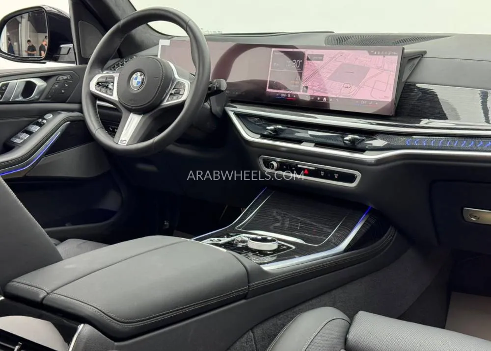 BMW X7 2025 for Sale in Dubai Image-14