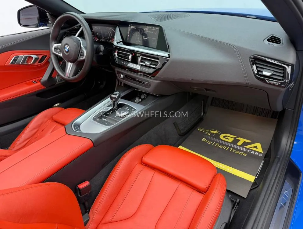 BMW Z4 2021 for Sale in Dubai Image-10