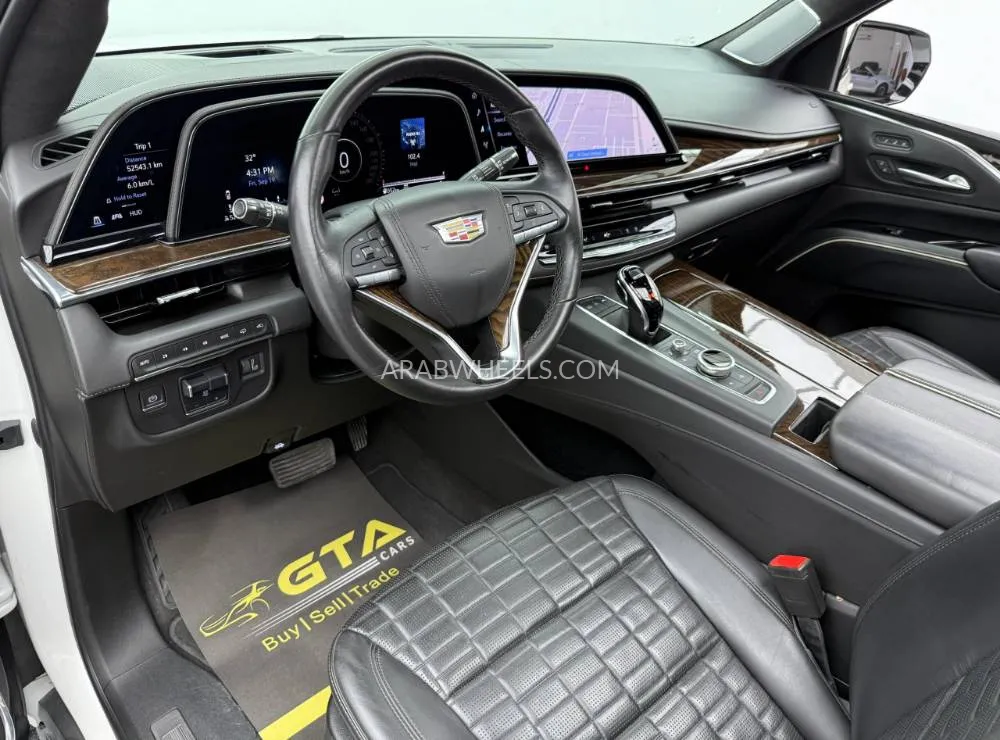 كاديلاك إسكاليد 2022 for Sale in دبي Image-12