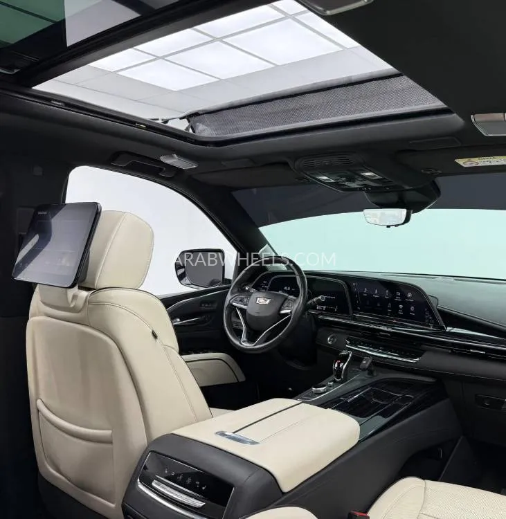 Cadillac Escalade 2022 for Sale in Dubai Image-14