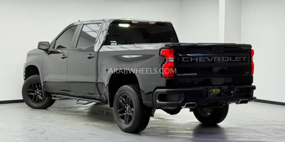 Chevrolet Silverado 2021 for Sale in Dubai Image-6