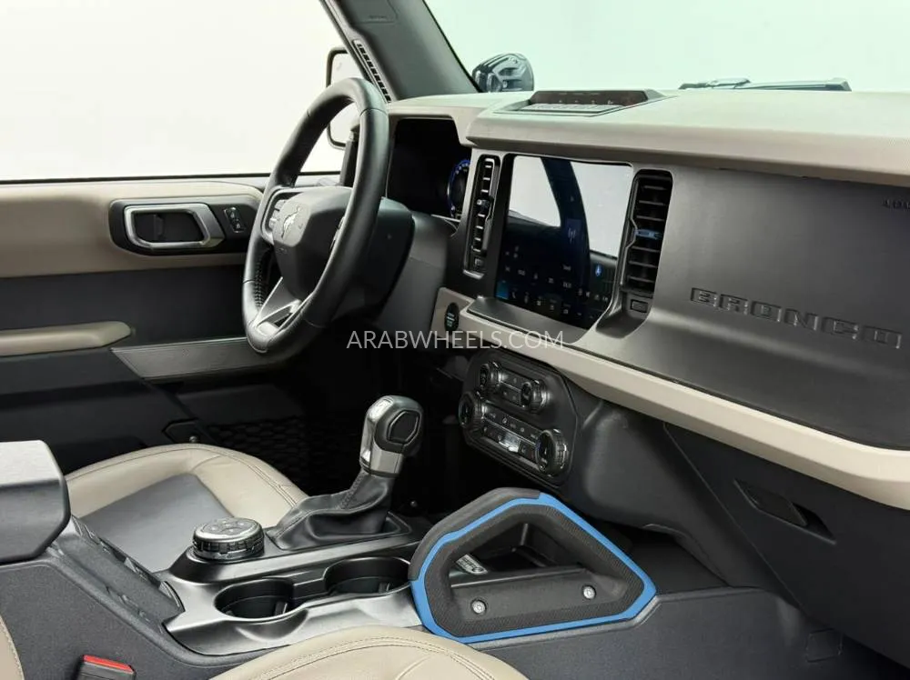 Ford Bronco 2022 for Sale in Dubai Image-7